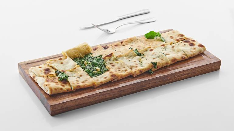 Country Spinach Pide