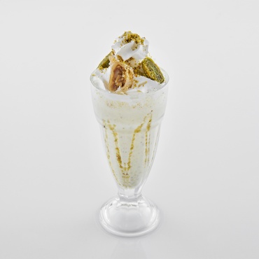 Baklava Milkshake