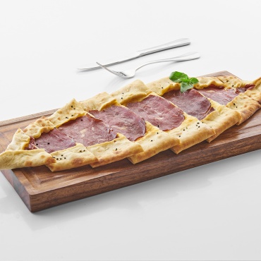 Pastirma Pide