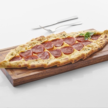 Pepperoni Pide