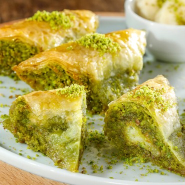 Pistachio ‘‘Şöbiyet’’ (4 Pieces)