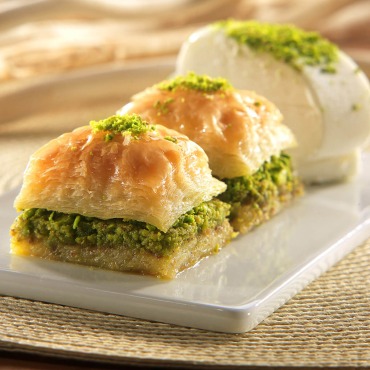 Special Pistachio Baklava (2 Slices)