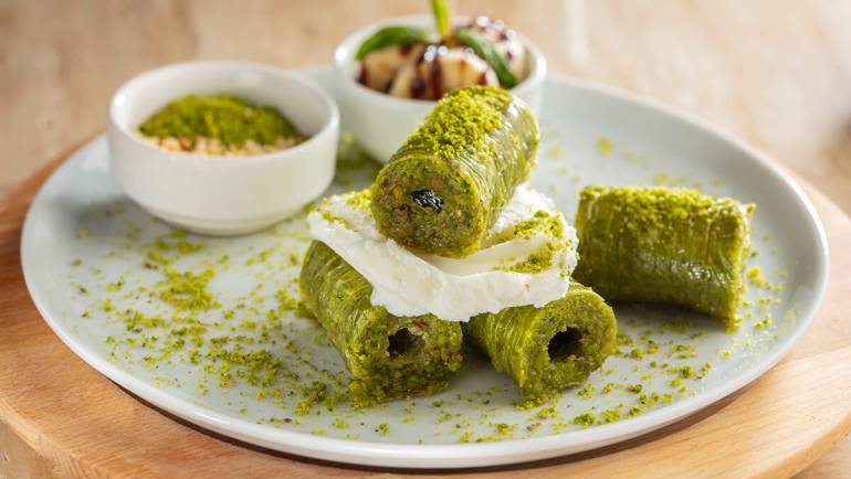 دولما بالفستق (4 قطع)