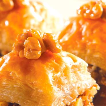 Classic Walnut Baklava(4 Pieces)